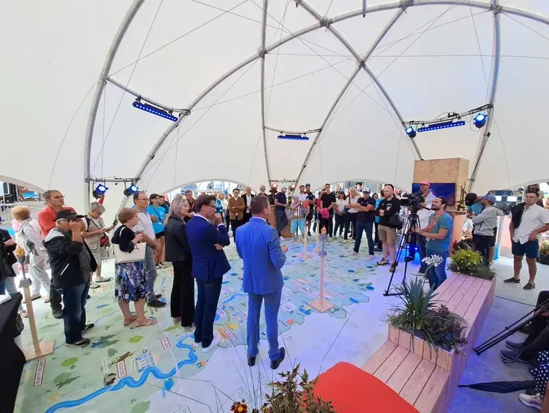 Événement institutionnel — scénographie immersive — réalisation O’com, agence de communication à Strasbourg
